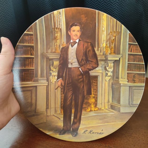 Knowles Gone with the Wind Collector Plate - 'Rhett' (#PLT264) - Picture 2 of 3